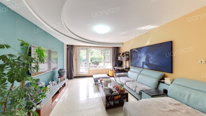 保利林语E区一期二手房实景图