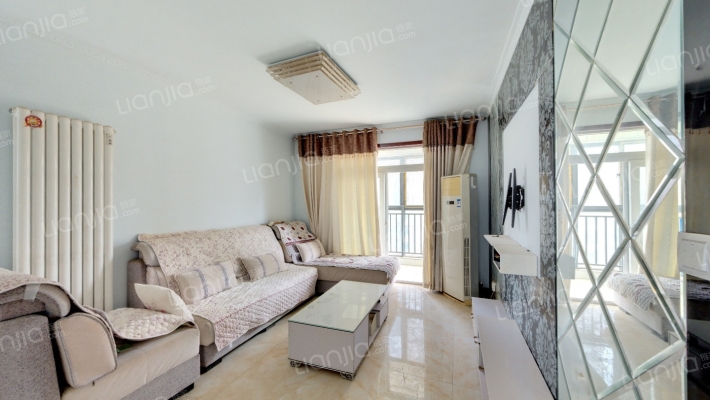 绿都丹石街区二手房实景图