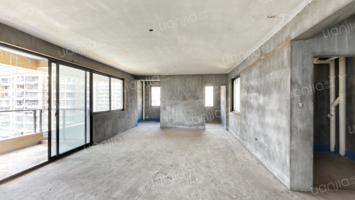 东城名苑二手房实景图