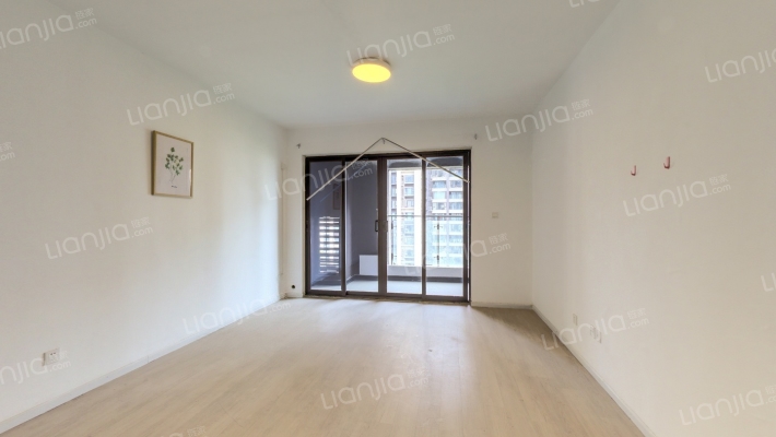 人居盛和林语南区二手房实景图