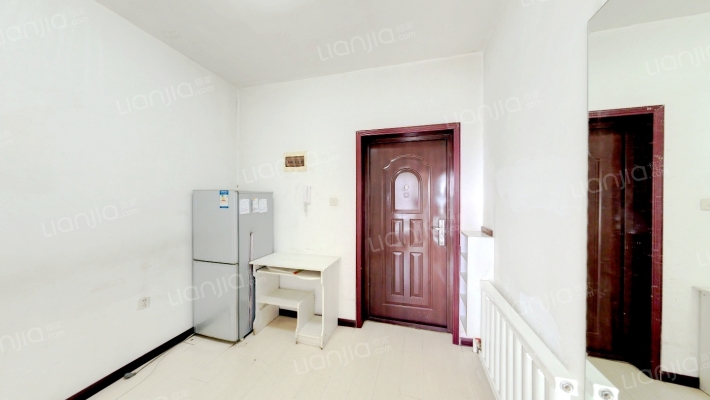 四季嘉园二期二手房实景图