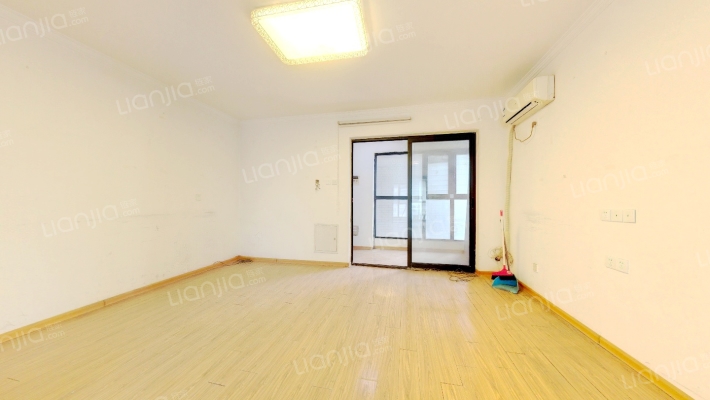 华强城市广场一期二手房实景图