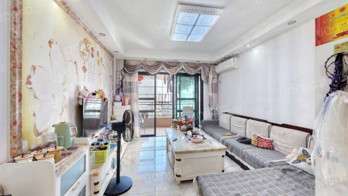 海伦堡院子二手房实景图