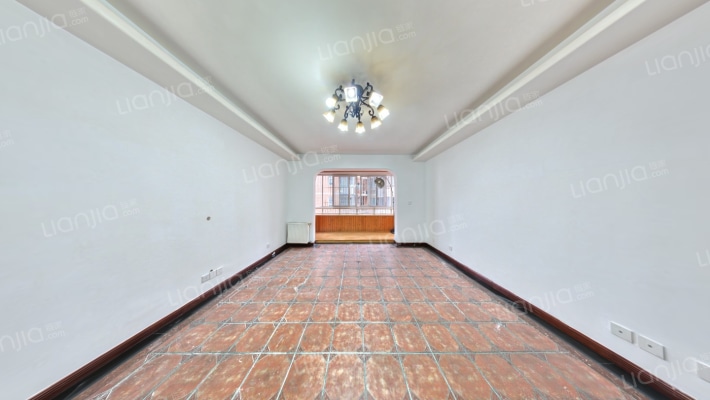 雅然居二手房实景图