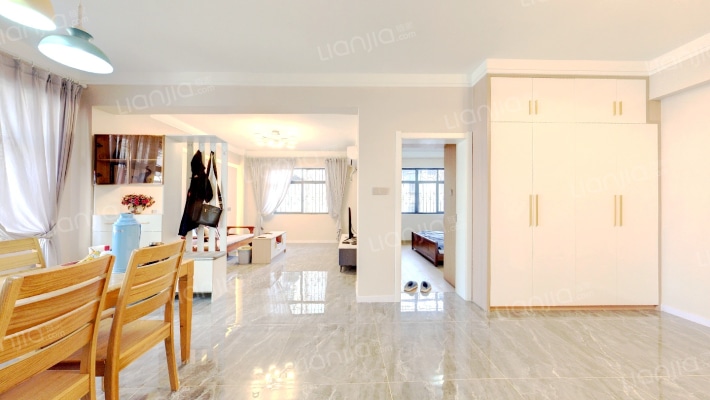 鹏凌苑二手房实景图