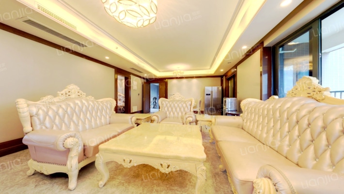 恒大国香山翡翠华庭二手房实景图