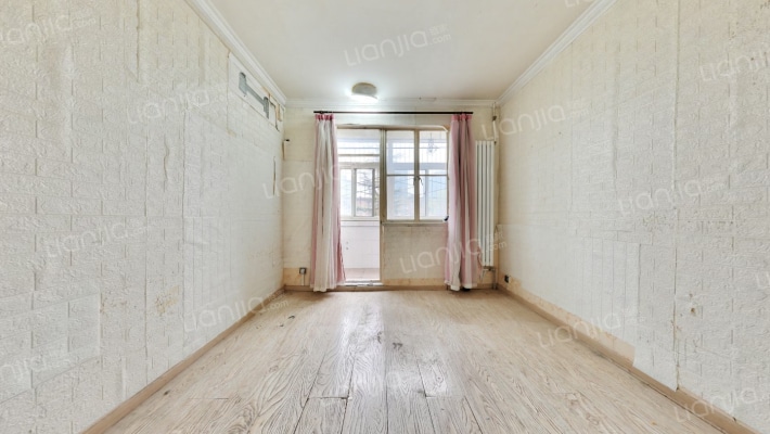 三源里南小街二手房实景图