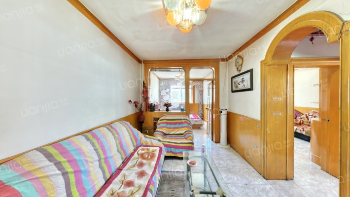 环卫队宿舍二手房实景图