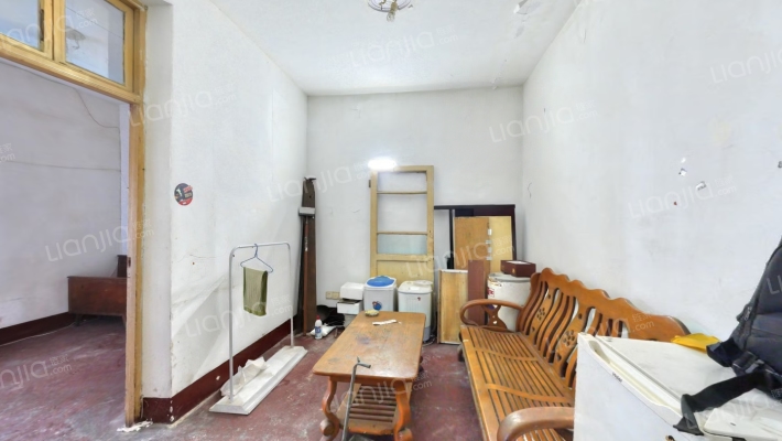 洞庭街133号二手房实景图