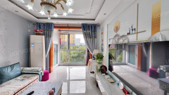 中建高街国际二手房实景图