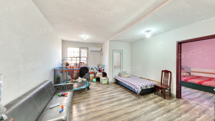 盛逸园二手房实景图