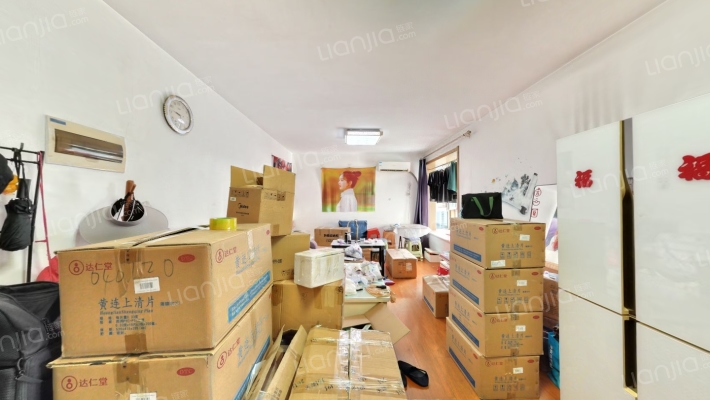 德晟里二手房实景图