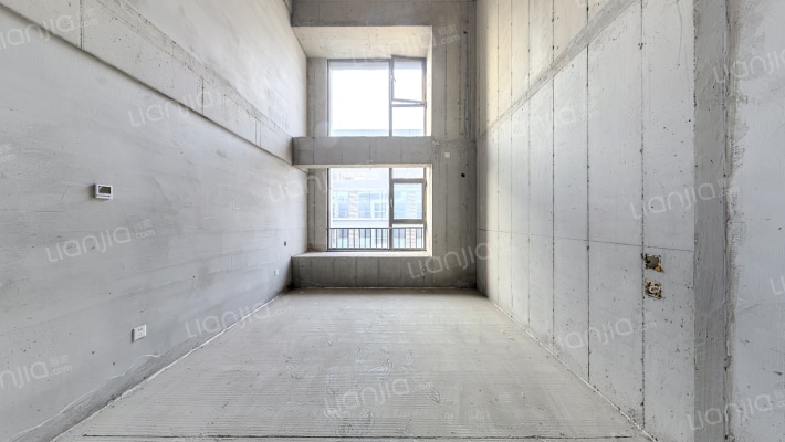 龙湖星图二手房实景图