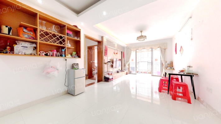 金碧新城二手房实景图