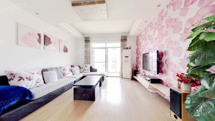 汇龙花园二手房实景图