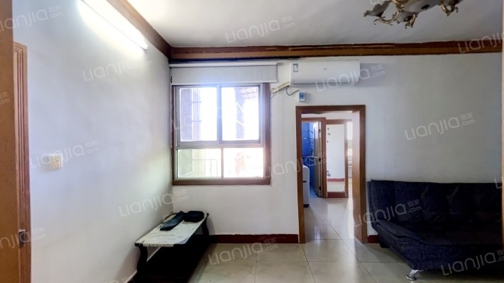 磷肥厂家属区二手房实景图