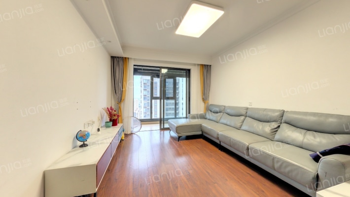 万科魅力之城二手房实景图