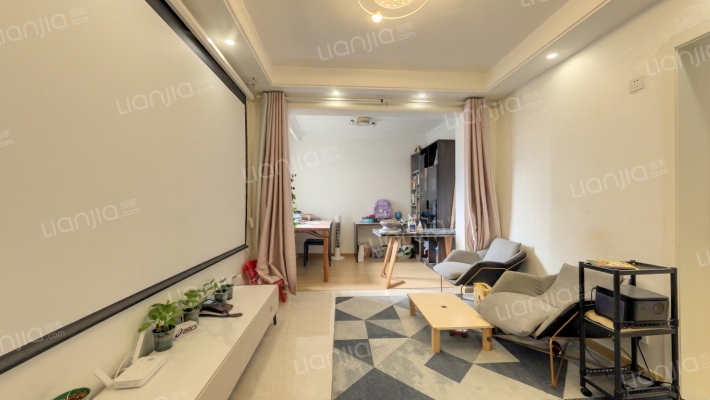 皇城公寓二手房实景图