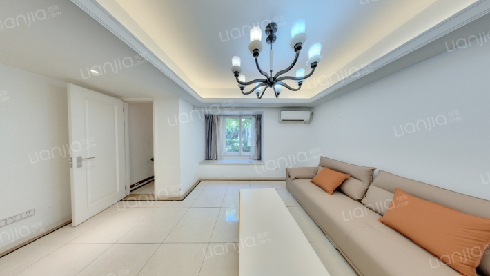 万科坤和玉泉二手房实景图