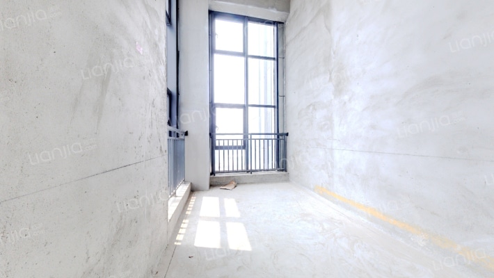 幸福时代四期二手房实景图