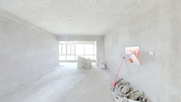 融信白宫二手房实景图