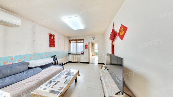 彩虹街区二手房实景图