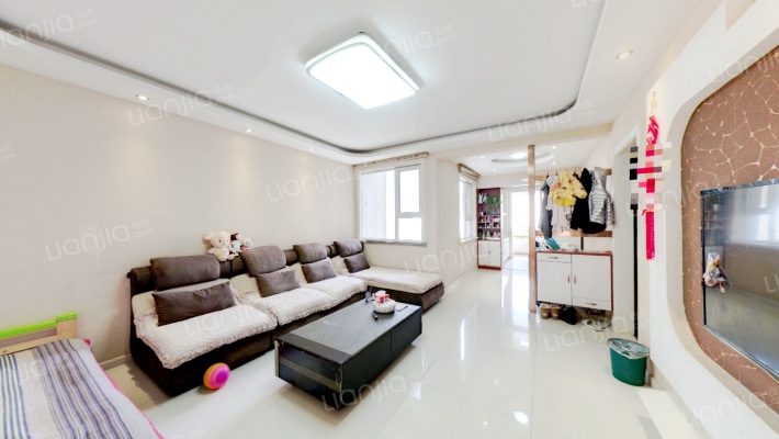 西岸南区二手房实景图