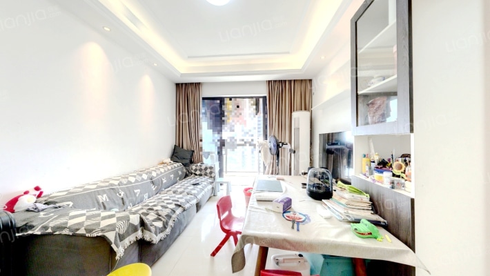 华盛观荟名庭二手房实景图