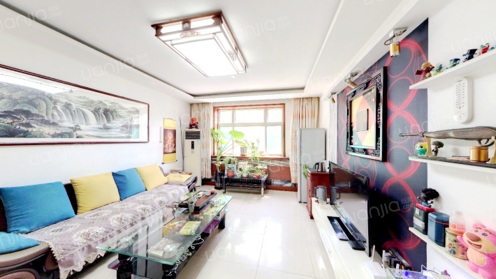 府西街磷肥厂家属楼二手房实景图