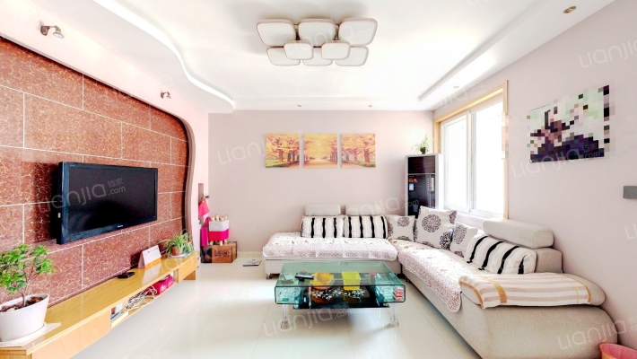 东城蓝湾二手房实景图