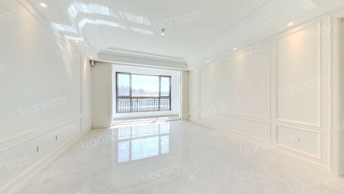 静澜山二手房实景图