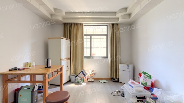 银海新村二手房实景图