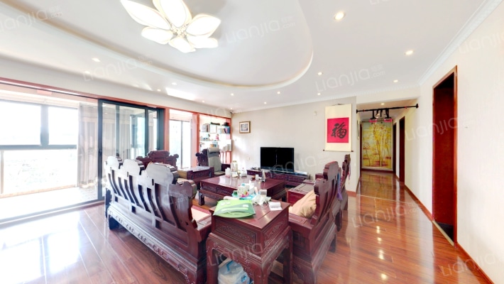 万科西街庭院二手房实景图