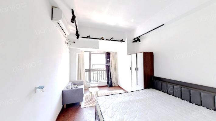 泰悦府二手房实景图