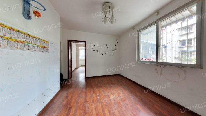 长天路16号二手房实景图