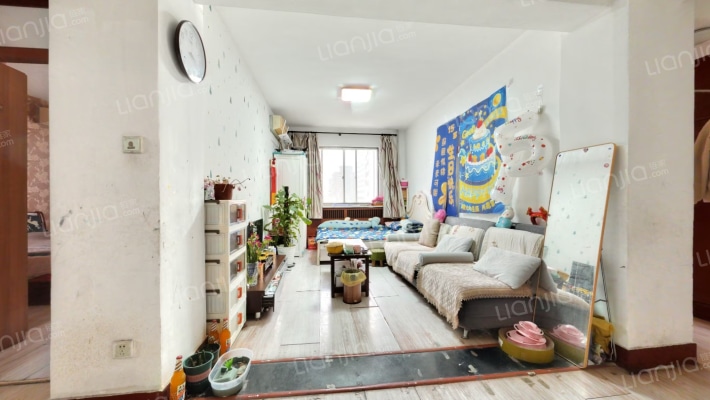 青年路156号家属院二手房实景图