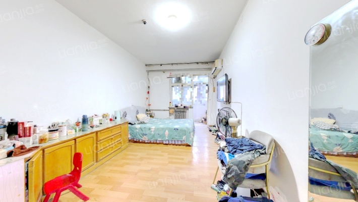 华药东街省二建宿舍二手房实景图