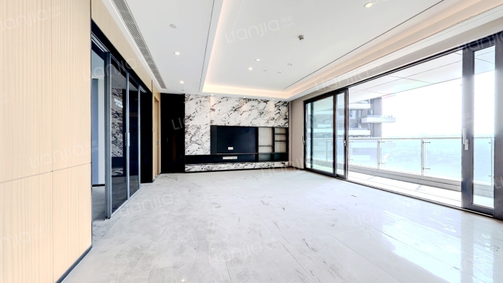 麓湖生态城沚院二手房实景图