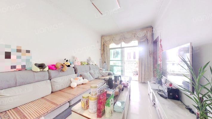 云天华庭二手房实景图