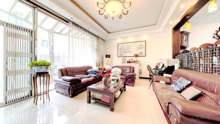 水秀艺墅二手房实景图