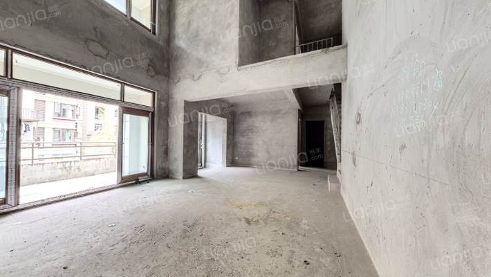 曦圆廊桥二手房实景图