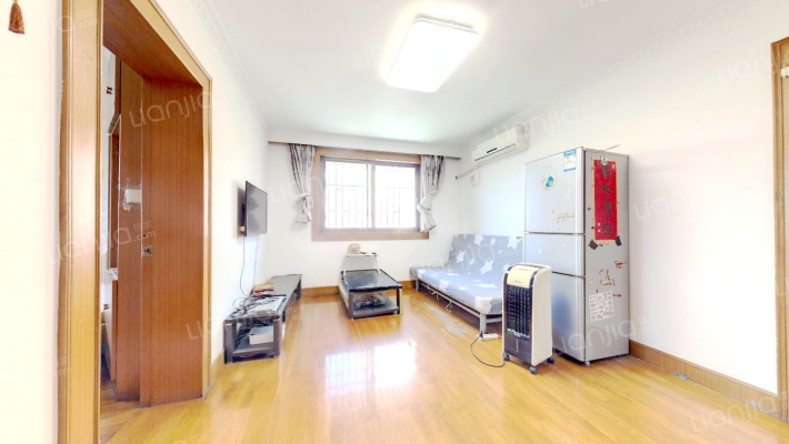 淞虹公寓二手房实景图