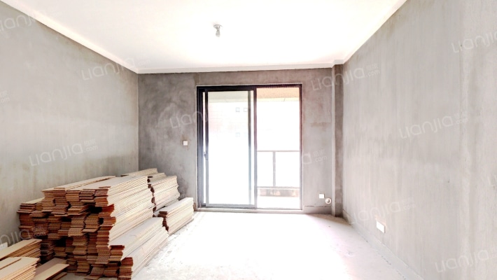 大通佳苑二手房实景图