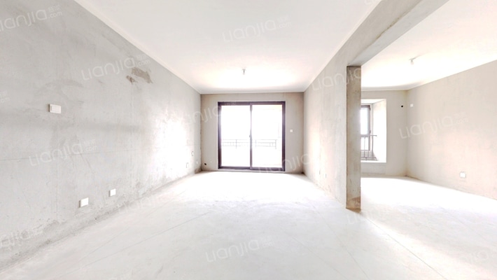 华隆广场二手房实景图