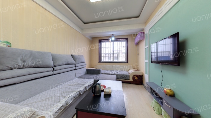 鸿福家园二手房实景图