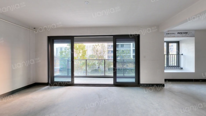 映翠晓园二手房实景图