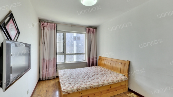 万晟现代城B区二手房实景图