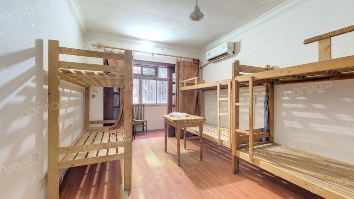 建新小区二手房实景图