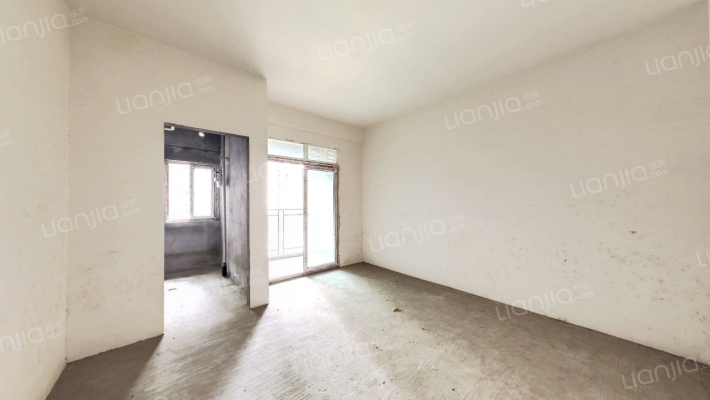 兰波红城丽景二手房实景图