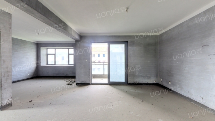 金山越府二手房实景图